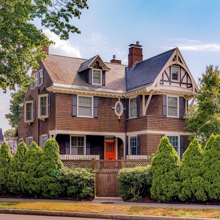 700 Commonwealth Avenue Newton, MA 02459 - Photo 3 of 41