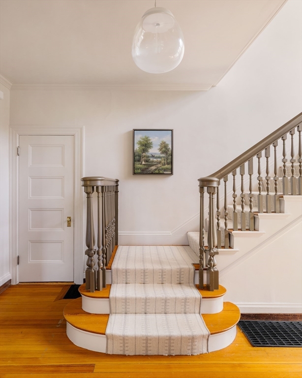 700 Commonwealth Avenue Newton, MA 02459 - Photo 6 of 41