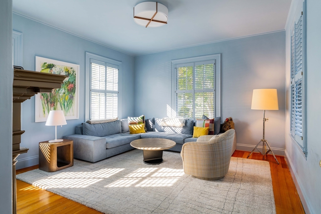 700 Commonwealth Avenue Newton, MA 02459 - Photo 9 of 41