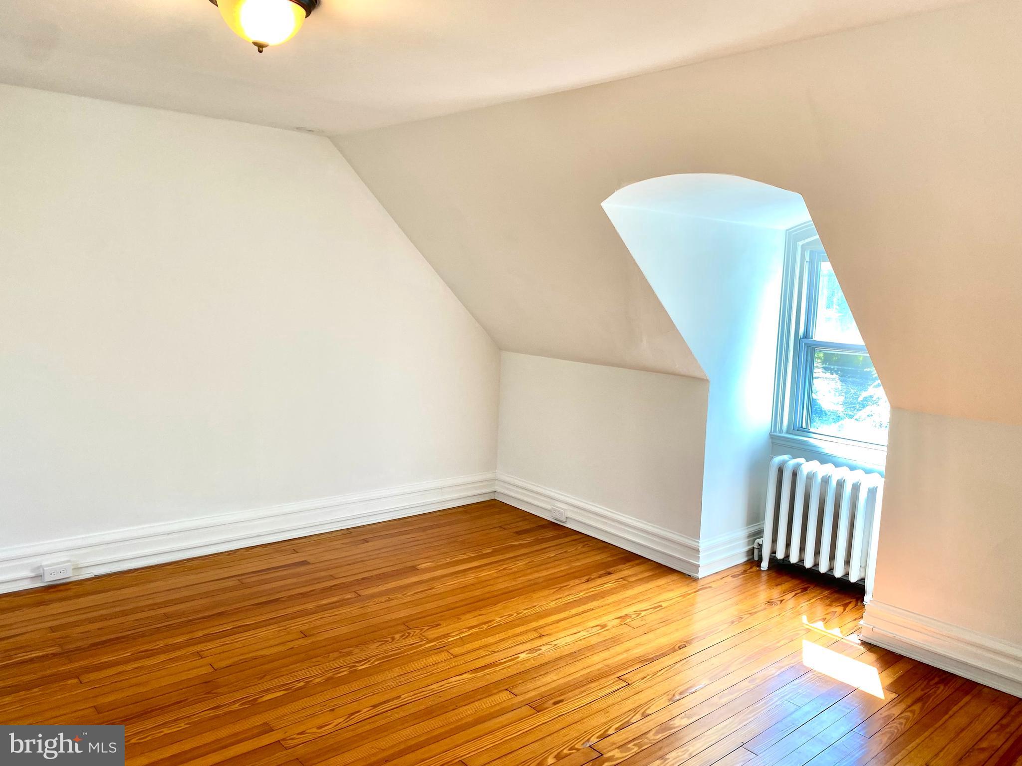 14 Snowden Road Bala Cynwyd, PA 19004 - Photo 39 of 59 Upstairs bedroom, one of two