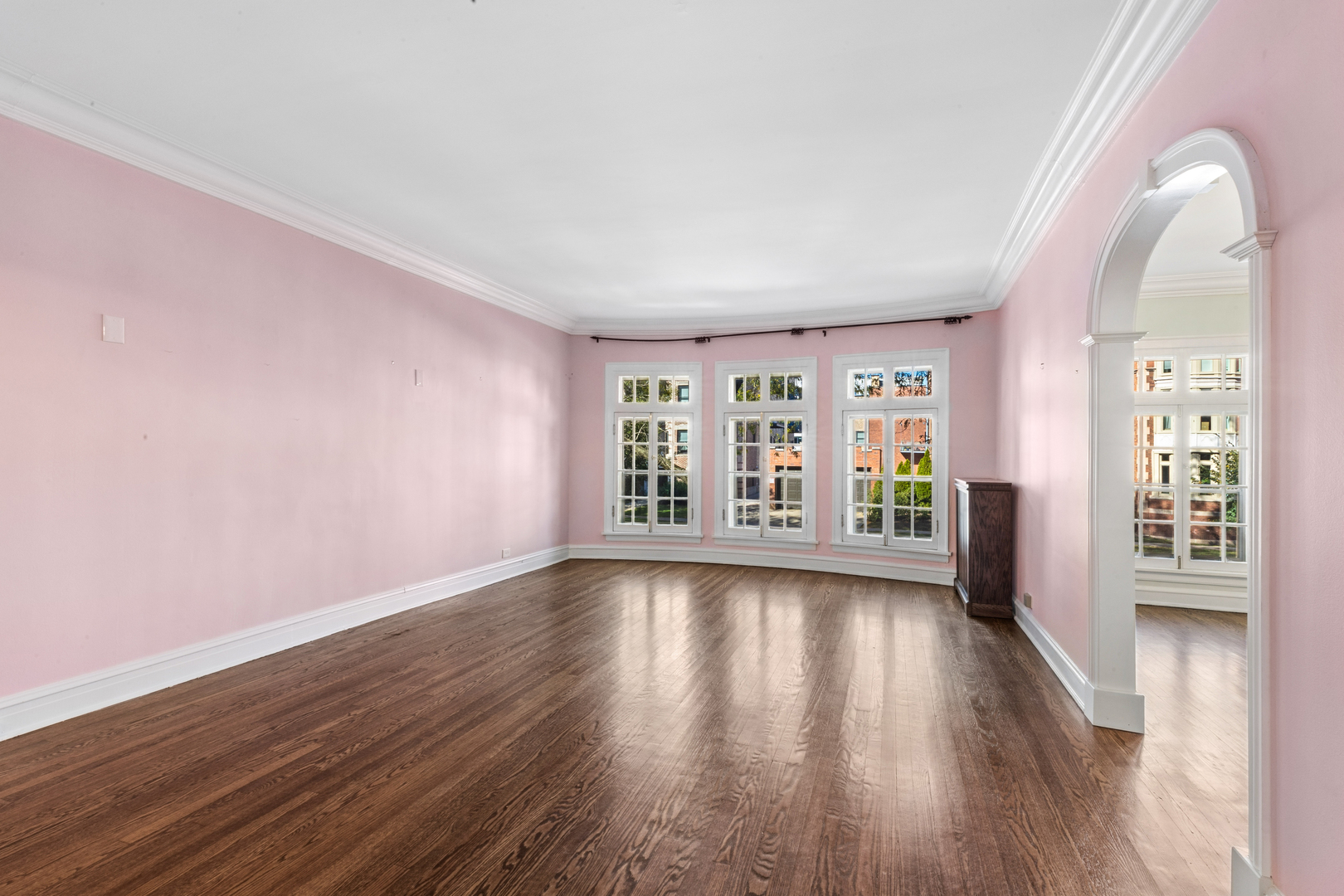 482 Sheridan Road, Unit 1 Evanston, IL 60202 - Photo 11 of 20 Gallery Image 11