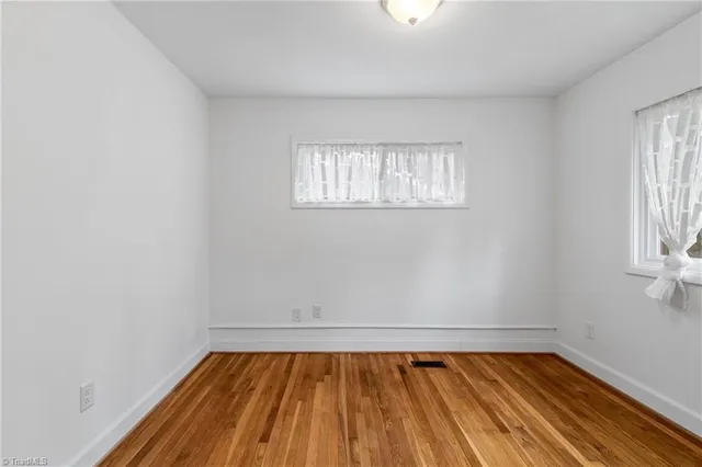 $280,000 | 3015 Dellwood Drive, Greensboro, NC 27408