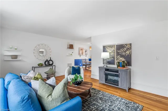 $280,000 | 3015 Dellwood Drive, Greensboro, NC 27408