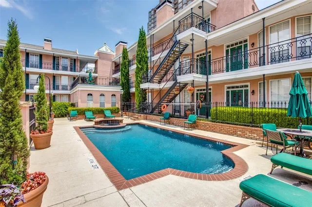 $2,800 | 3208 Cole Avenue, Unit 2301, Dallas, TX 75204