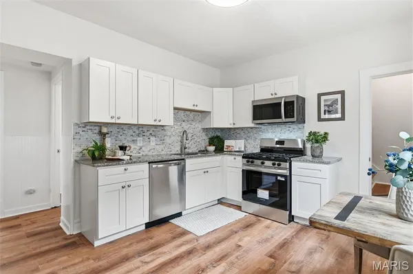 $239,900 | 4141 Bowen Street, St. Louis, MO 63116