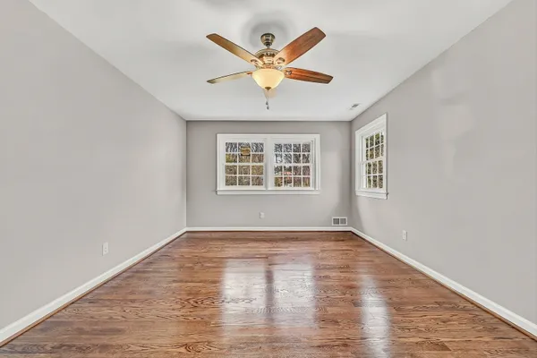 $899,950 | 4118 Belle Aire Circle Southwest, Roanoke, VA 24018
