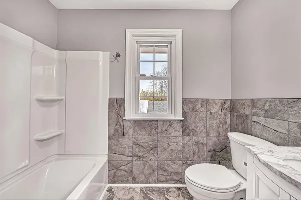 $899,950 | 4118 Belle Aire Circle Southwest, Roanoke, VA 24018