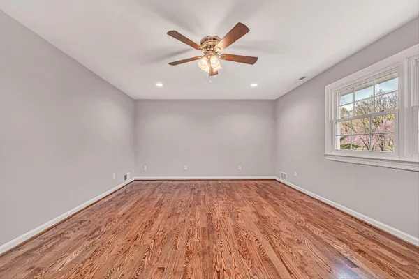 $899,950 | 4118 Belle Aire Circle Southwest, Roanoke, VA 24018