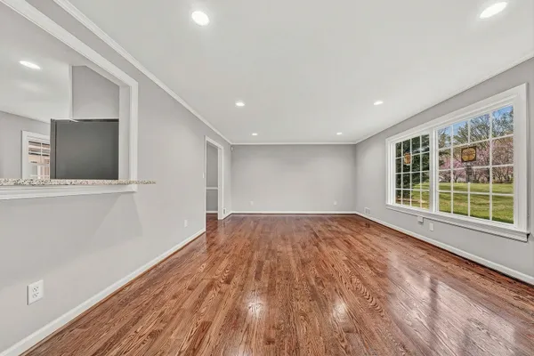 $899,950 | 4118 Belle Aire Circle Southwest, Roanoke, VA 24018