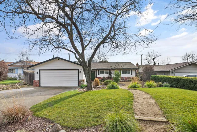 $599,000 | 100 Briarcliff Court, Folsom, CA 95630