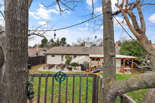 $599,000 | 100 Briarcliff Court, Folsom, CA 95630