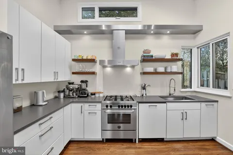 $2,200,000 | 3238 Rodman Street Northwest, Washington, DC 20008