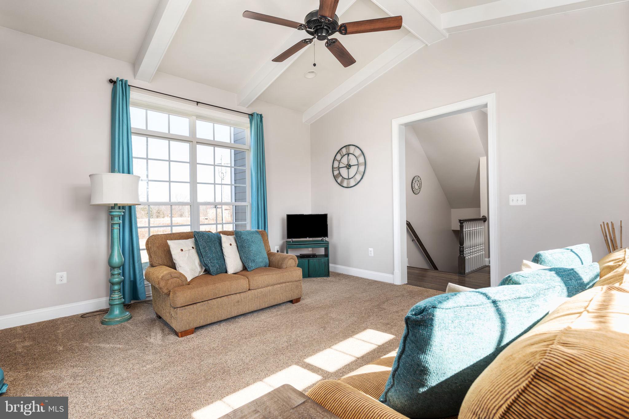 35571 Sunny Ridge Road Round Hill, VA 20141 - Photo 9 of 76