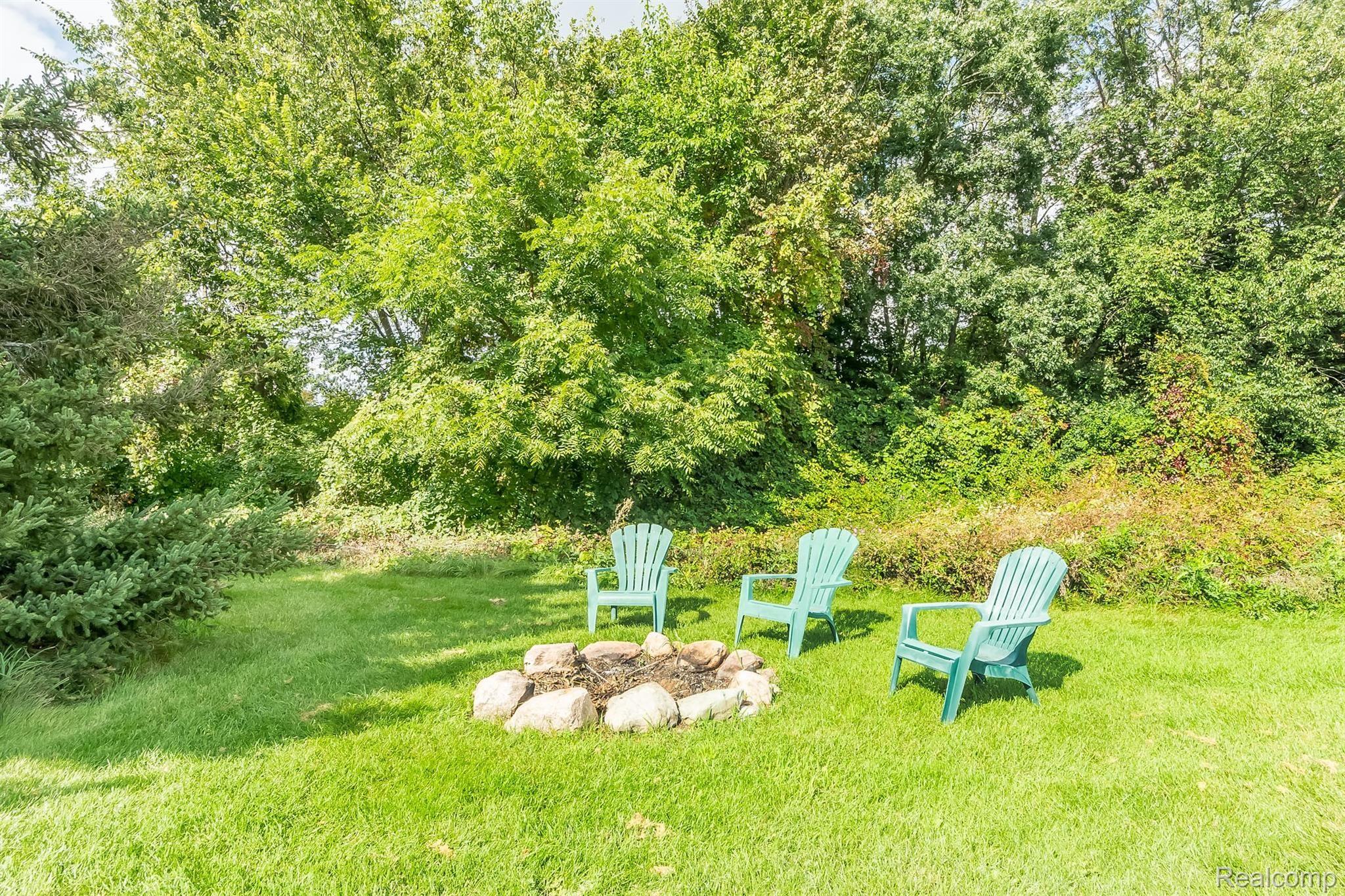 1725 Clover Ridge Drive Howell, MI 48843 - Photo 35 of 35 PP_SB091619_Exteriror_A-107.jpg