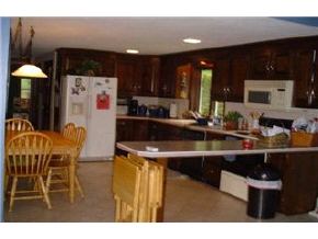 149 Buttrick Road Hampstead, NH 03841 - Photo 3 of 5