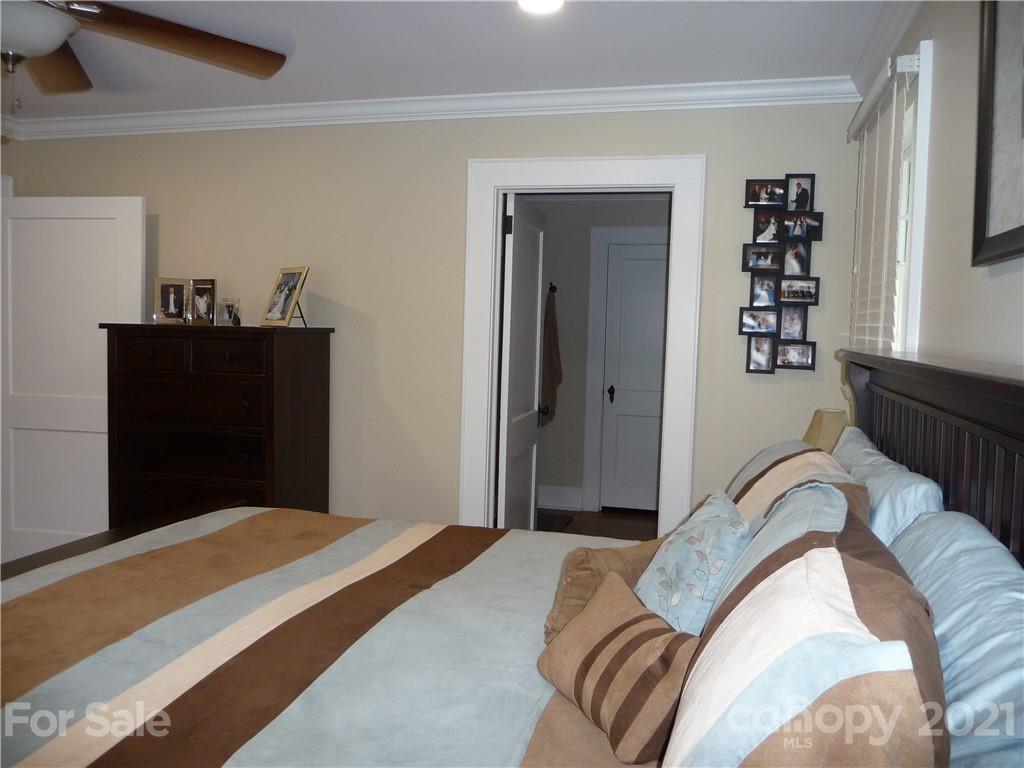 181 Buffalo Shoals Road Lincolnton, NC 28092 - Photo 15 of 35 Gallery Image 15