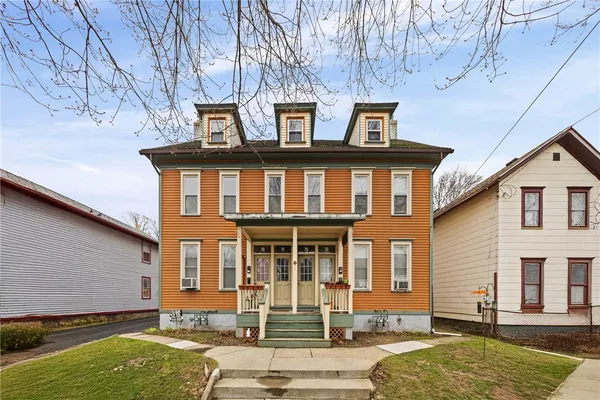 $1,300 | 75 Hamilton Street, Rochester, NY 14620
