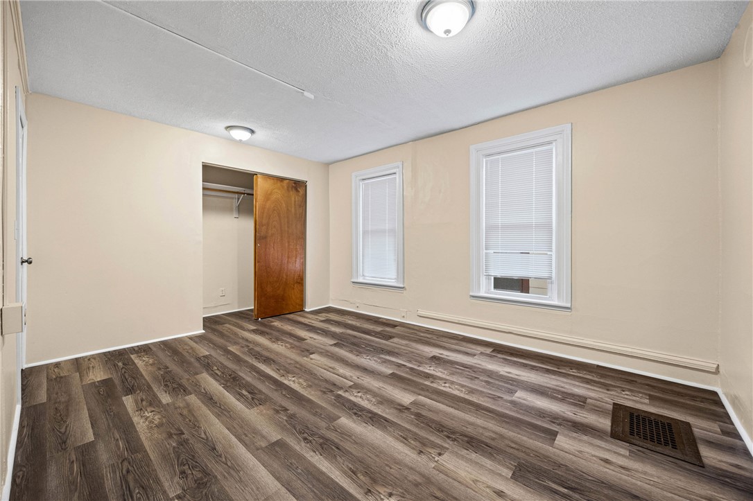 75 Hamilton Street Rochester, NY 14620 - Photo 9 of 12