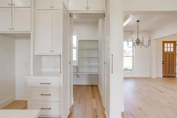 $695,000 | 115 Esther Court, Millsap, TX 76066