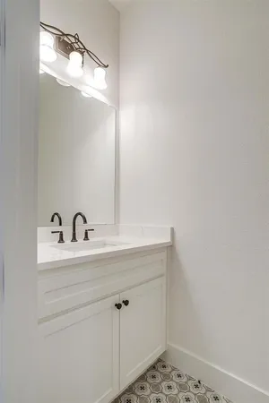 $695,000 | 115 Esther Court, Millsap, TX 76066