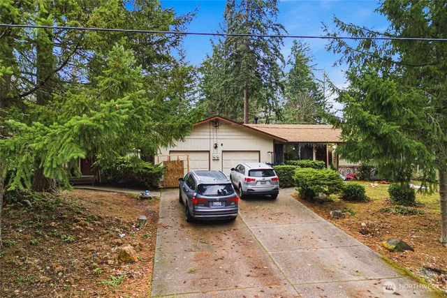 $725,000 | 15001 132nd Street East, Puyallup, WA 98374