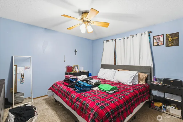 $725,000 | 15001 132nd Street East, Puyallup, WA 98374