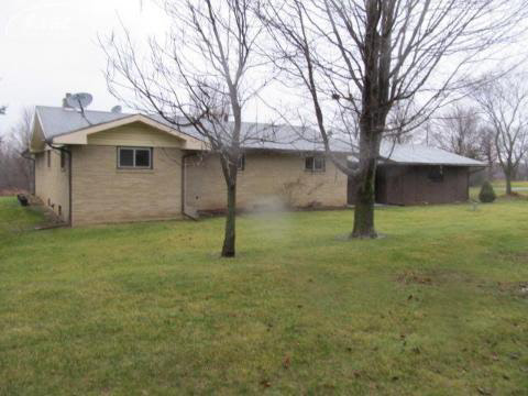 9424 Woodworth Road Ovid, MI 48866 - Photo 2 of 12 20166531-1.JPG