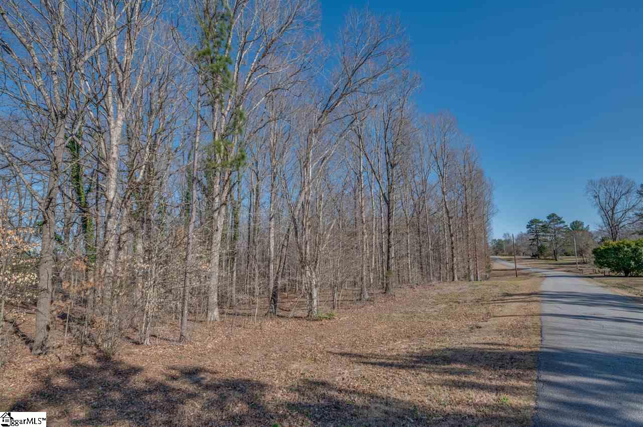 369 West Road Roebuck, SC 29376 - Photo 12 of 32