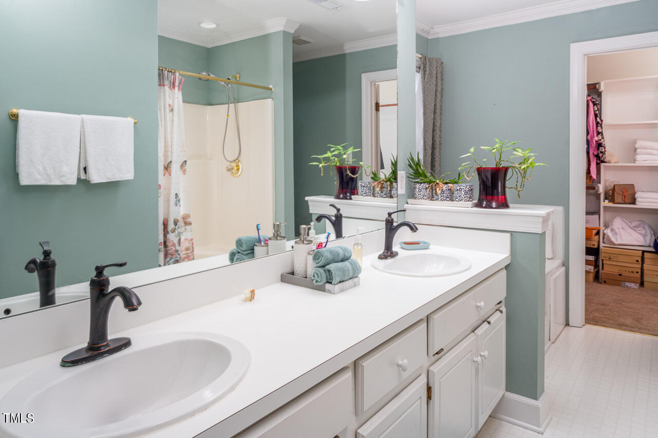 4644 Forest Highland Drive Raleigh, NC 27604 - Photo 23 of 45 4644 Forest Highland Dr-37