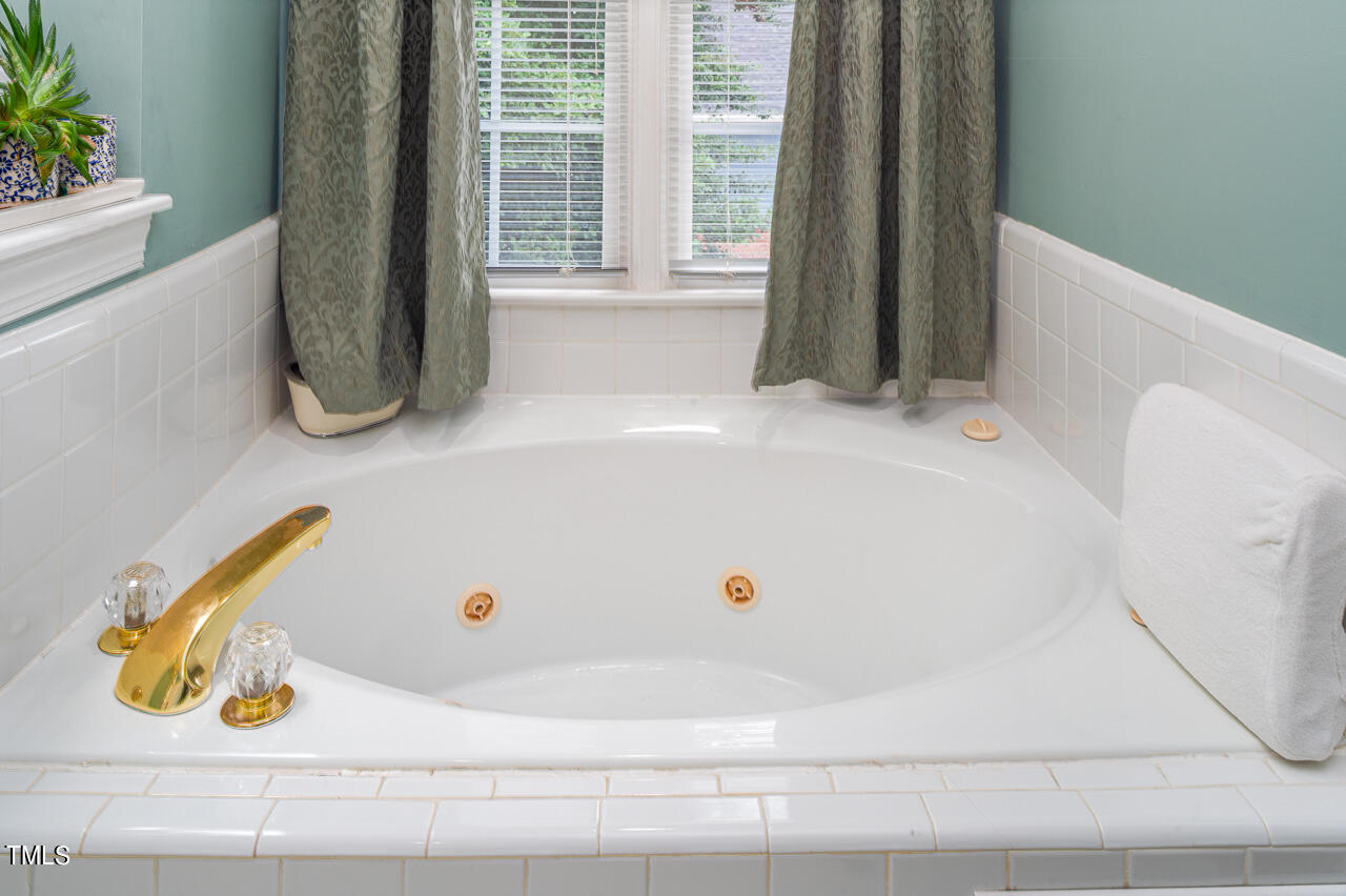 4644 Forest Highland Drive Raleigh, NC 27604 - Photo 24 of 45 4644 Forest Highland Dr-38