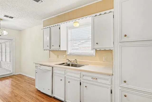 $250,000 | 416 Normandy Lane, Saginaw, TX 76179