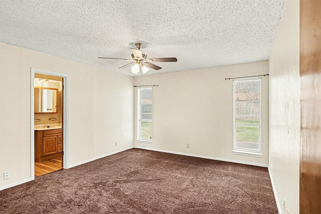 416 Normandy Lane Saginaw, TX 76179 - Photo 25 of 34