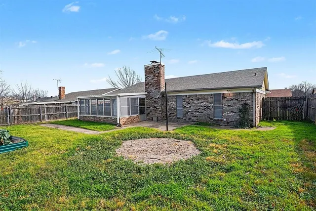 $250,000 | 416 Normandy Lane, Saginaw, TX 76179