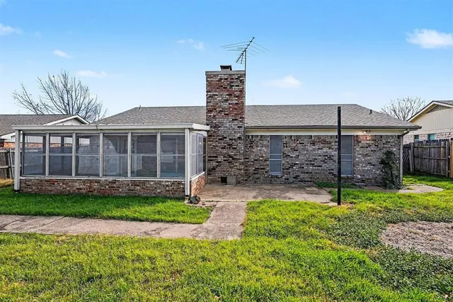 $250,000 | 416 Normandy Lane, Saginaw, TX 76179