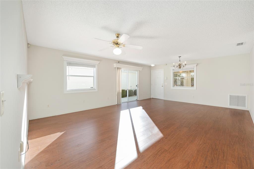 3245 Riverton Road The Villages, FL 32162 - Photo 17 of 38