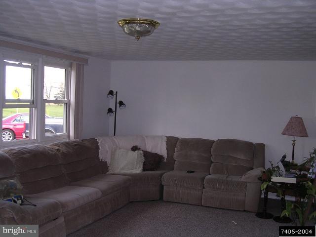 4155 Board Road Manchester, PA 17345 - Photo 3 of 8 Gallery Image 3