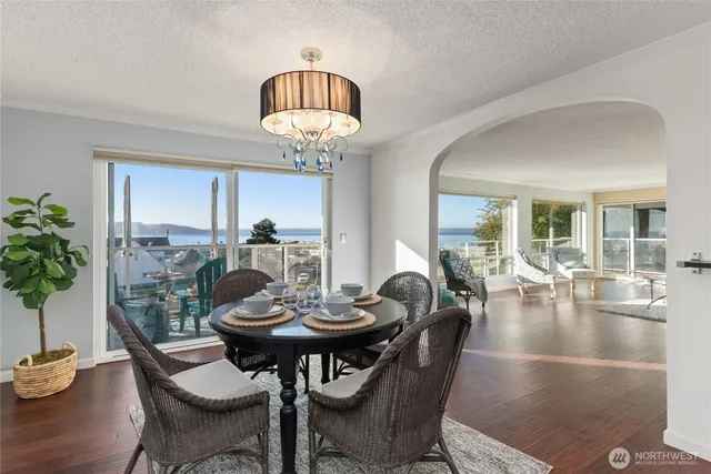 $649,950 | 22315 6th Avenue South, Unit A109, Des Moines, WA 98198