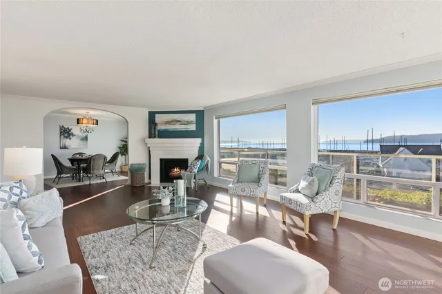 $649,950 | 22315 6th Avenue South, Unit A109, Des Moines, WA 98198