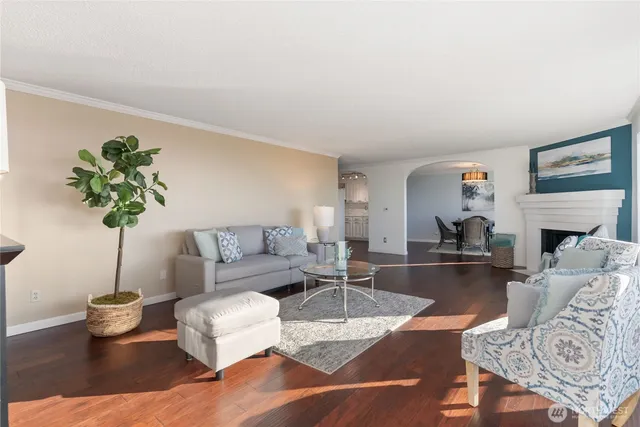 $649,950 | 22315 6th Avenue South, Unit A109, Des Moines, WA 98198