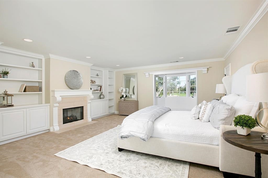 17615 Via De Fortuna Rancho Santa Fe, CA 92067 - Photo 4 of 25