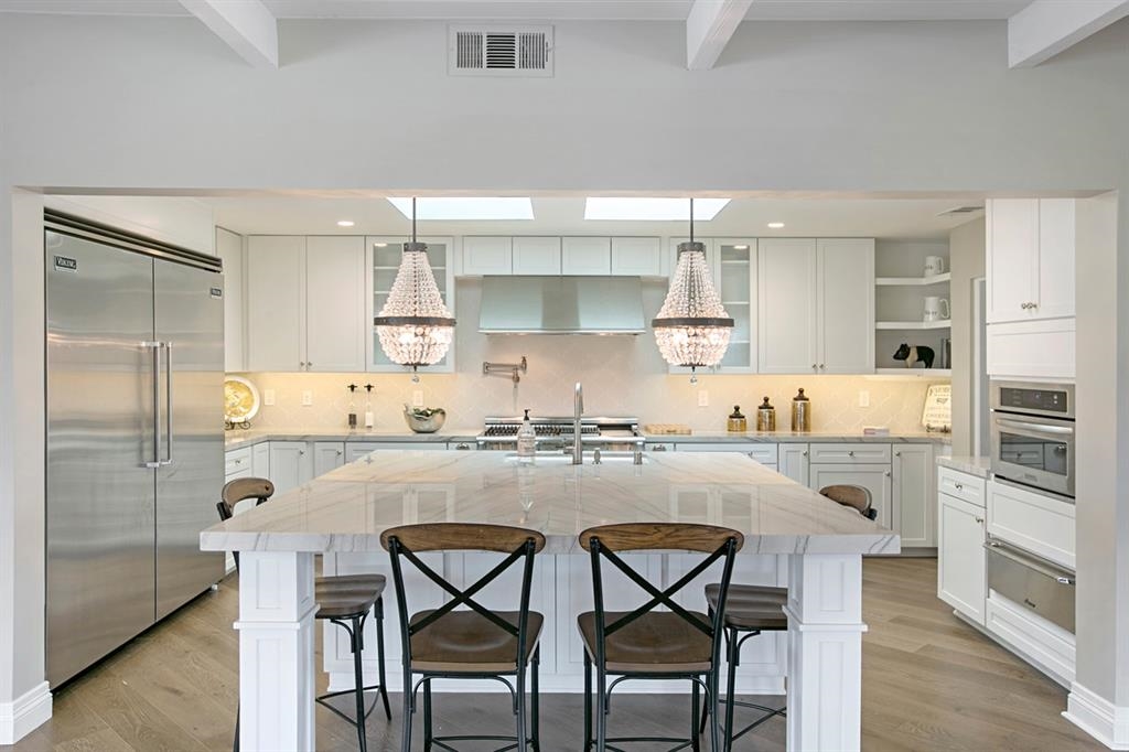 17615 Via De Fortuna Rancho Santa Fe, CA 92067 - Photo 5 of 25
