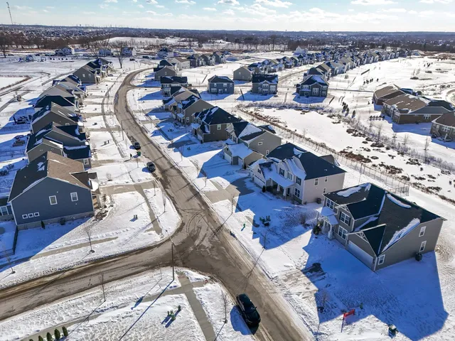 $829,999 | 12420 Eileen Street, Lemont, IL 60439