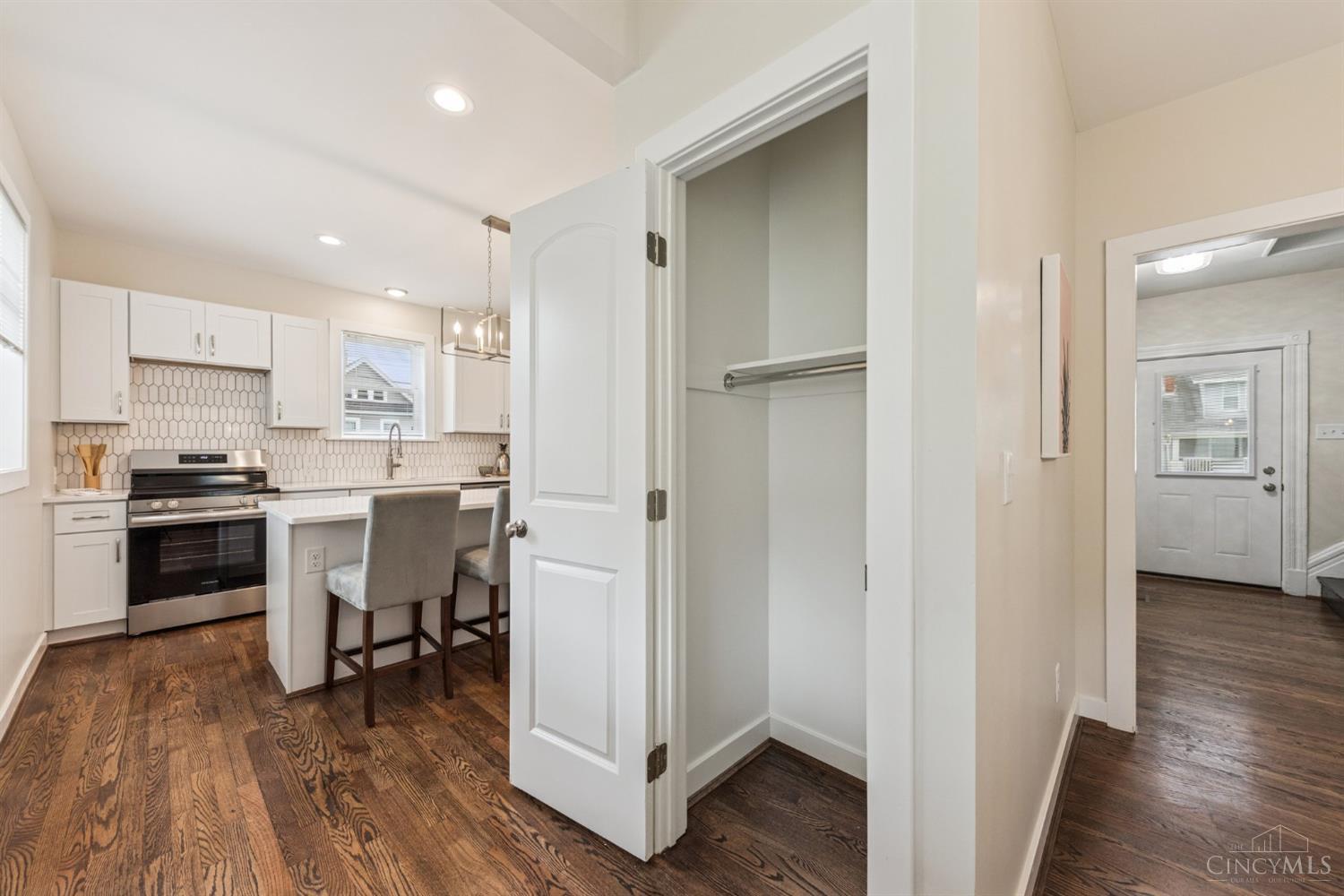 6124 Roe Street Cincinnati, OH 45227 - Photo 20 of 61 Park, enter through rear of Home and use this roomy Closet as your mudroom for storage of all those grab on the way out the door needs.