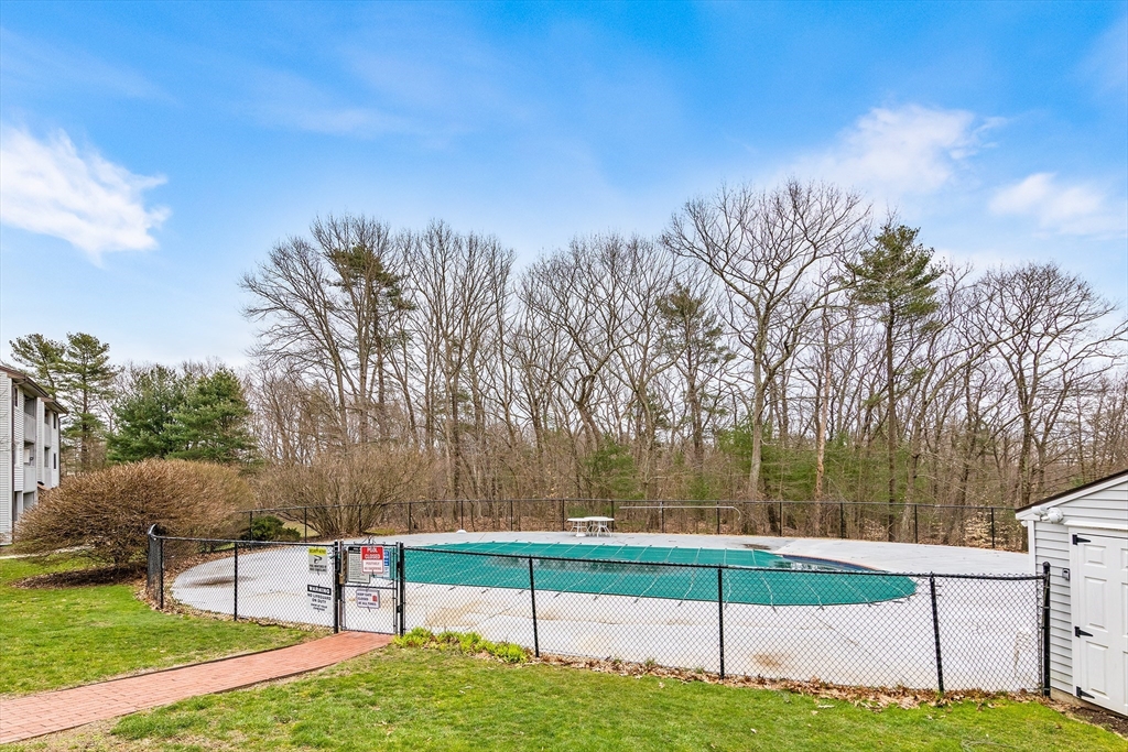 2005 Franklin Crossing Road, Unit 2005 Franklin, MA 02038 - Photo 17 of 20 Gallery Image 17