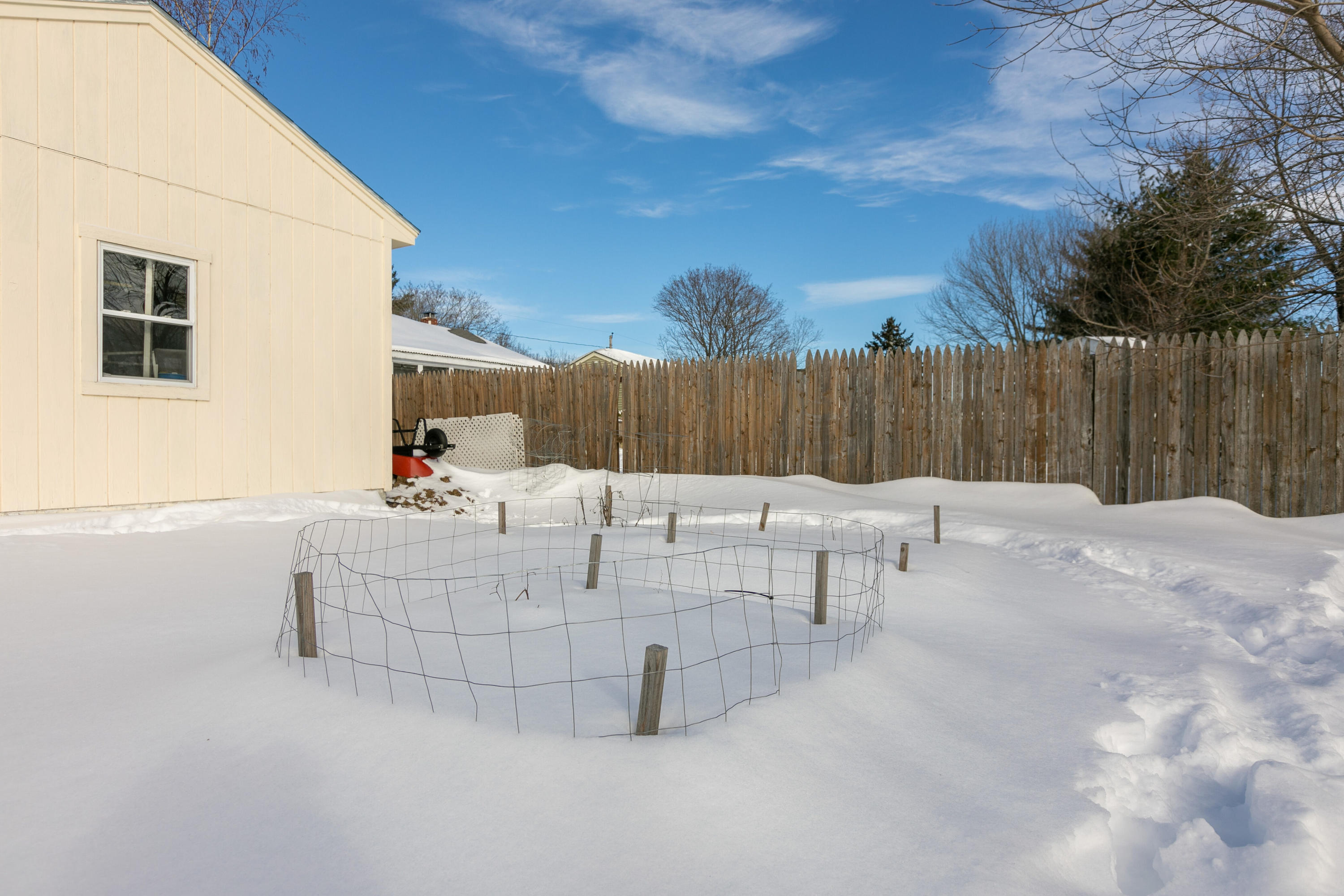 76 Bonnybriar Road South Portland, ME 04106 - Photo 32 of 33 76 Bonnybriar Rd South-print-032-027-Gar