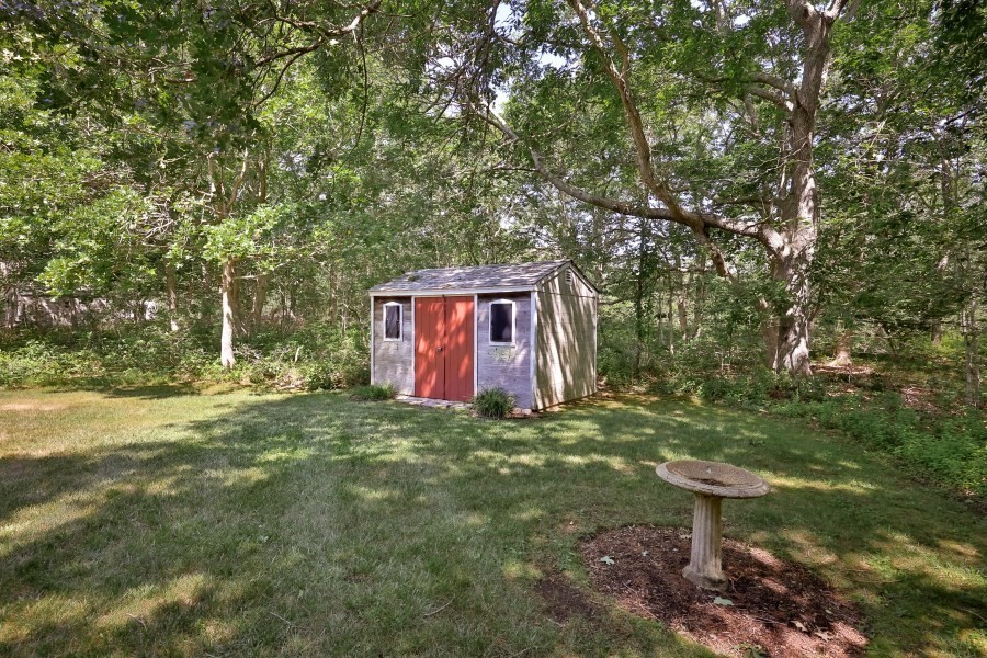 52 Oak Knoll Road West Tisbury, MA 02568 - Photo 34 of 35