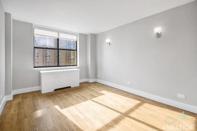 $5,500 | 330 East 39th Street, Unit 34M | Murray Hill