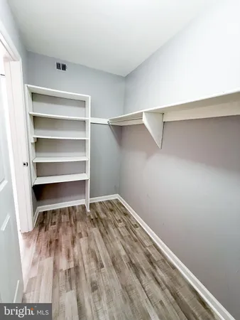 $2,300 | 7618 Savannah Street, Unit 104, Falls Church, VA 22043