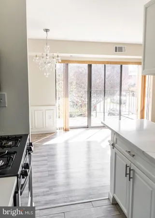 $2,300 | 7618 Savannah Street, Unit 104, Falls Church, VA 22043