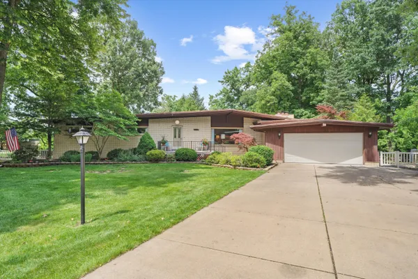 $389,900 | 8936 Birchwood Court, Newport, MI 48166